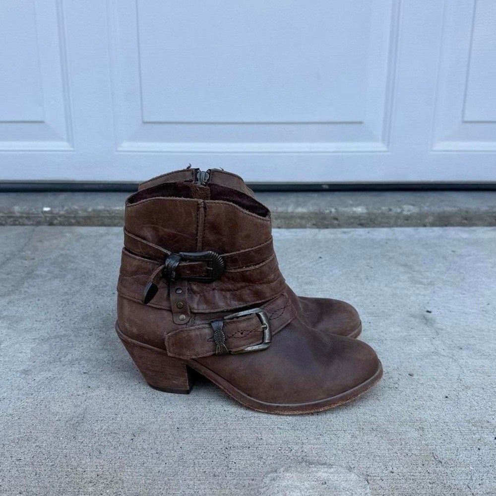 BROWN ALDO WESTERN STYLE BUCKLE BOOTS